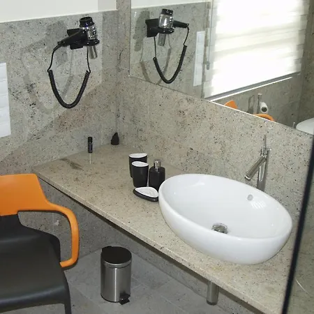 Exklusive Gaestezimmer Landau