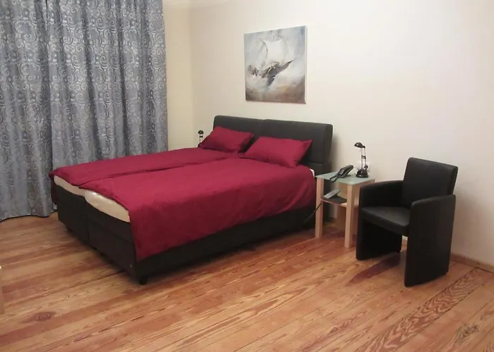 专享盖斯特兹梅尔兰德酒店 朗道因德普法尔茨